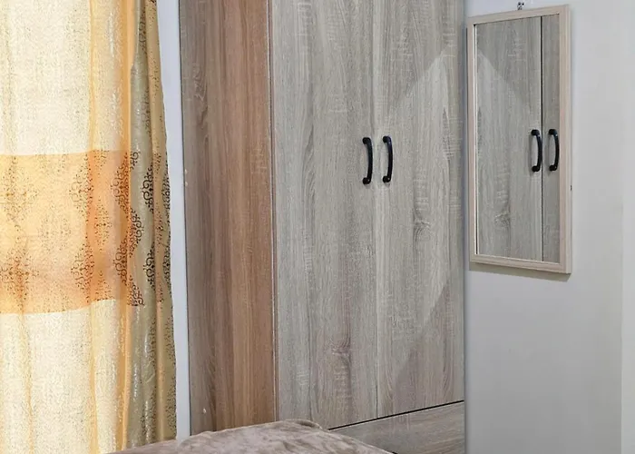Apartment Avida Riala T3 2911